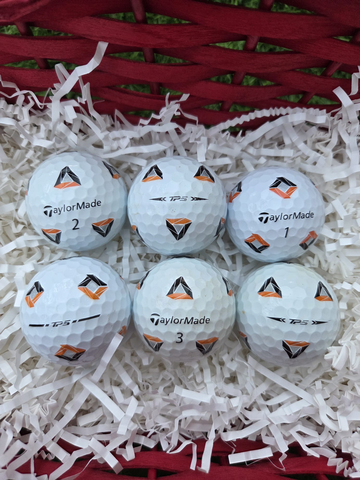 12 Taylormade TP5 Pix