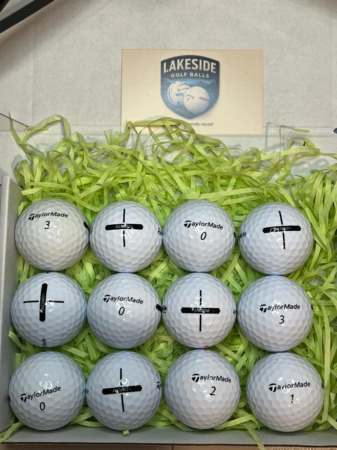 24 Taylormade Distance White