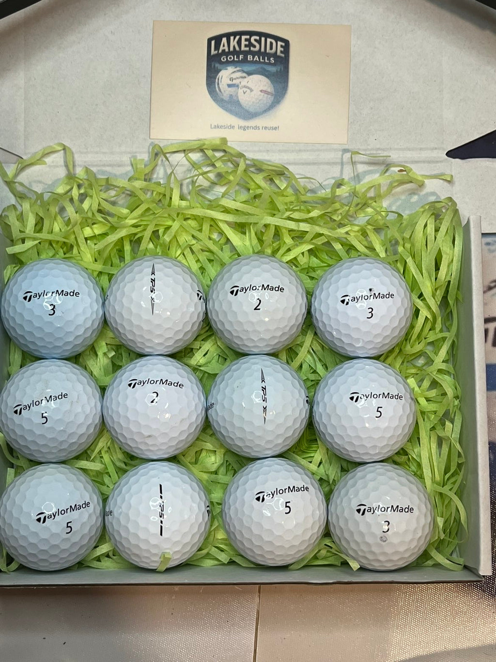 12 Taylormade TP5 White