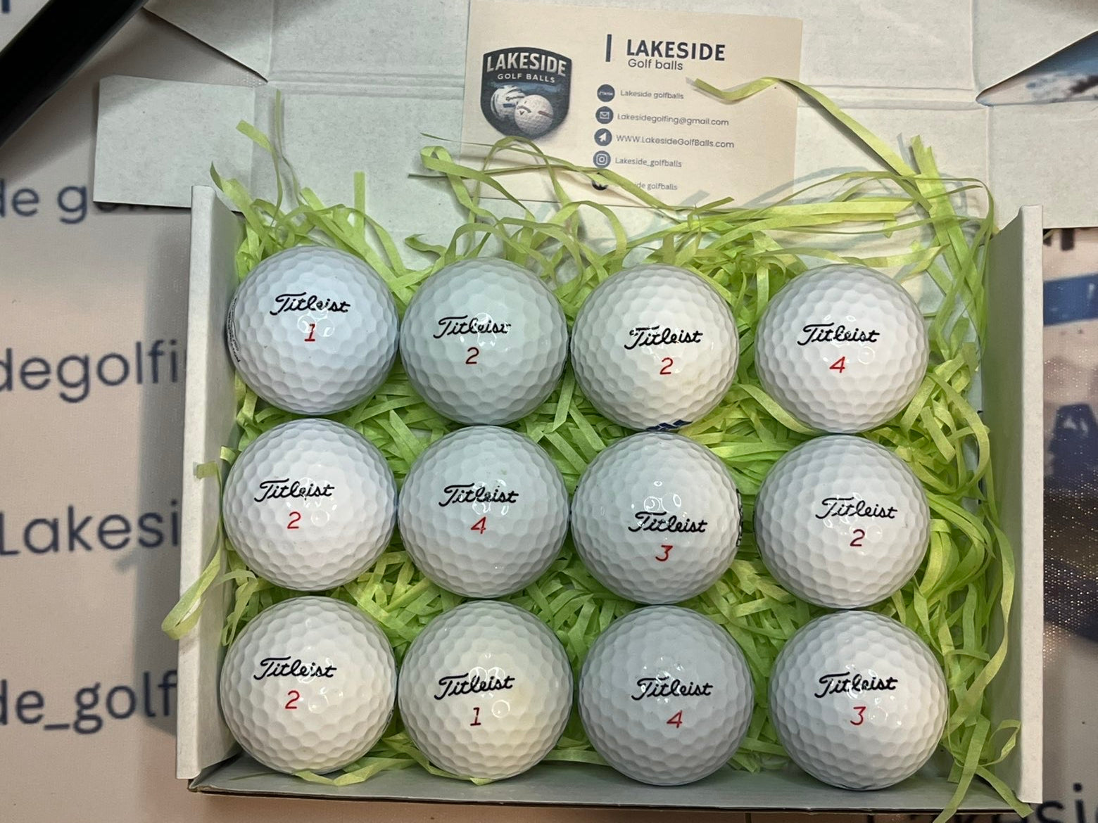 24 Titleist Mix White